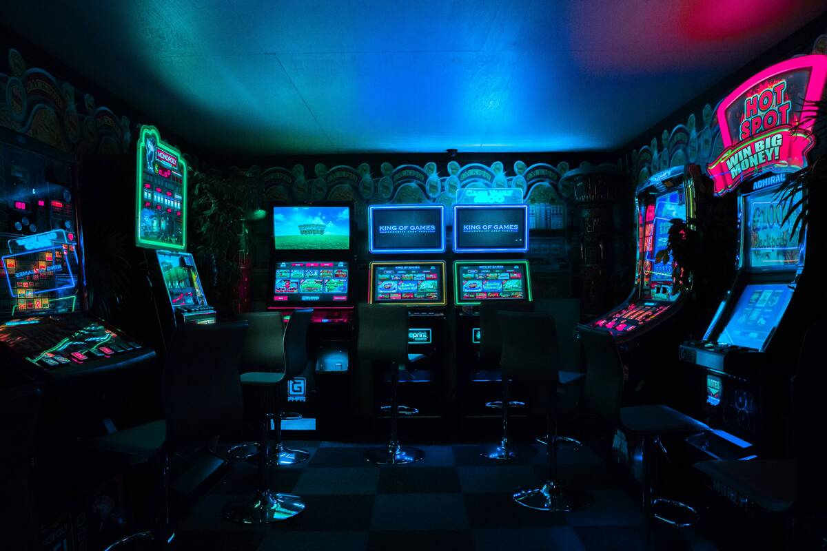 Slot banner